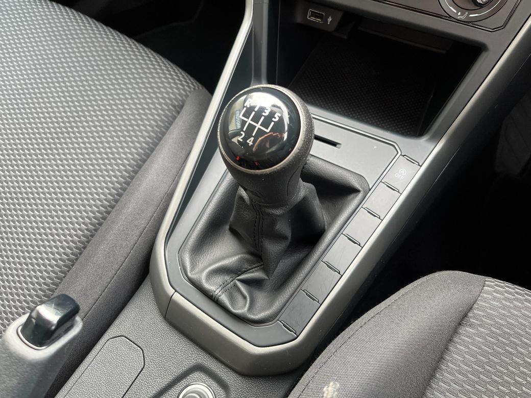 2019 Volkswagen Polo