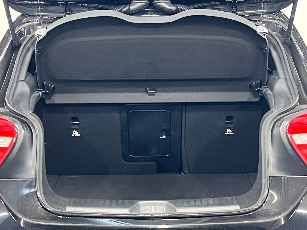 2014 Mercedes-Benz A 180