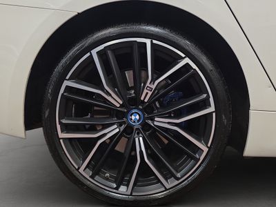 2023 BMW 5 Series