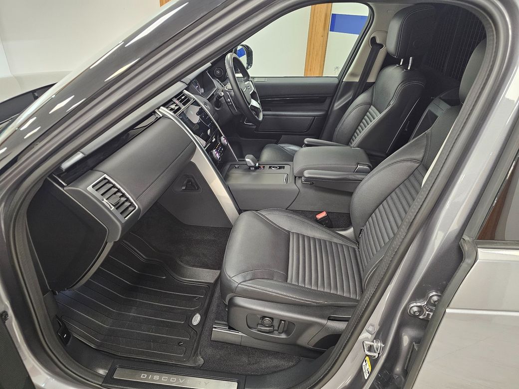 2022 Land Rover Discovery