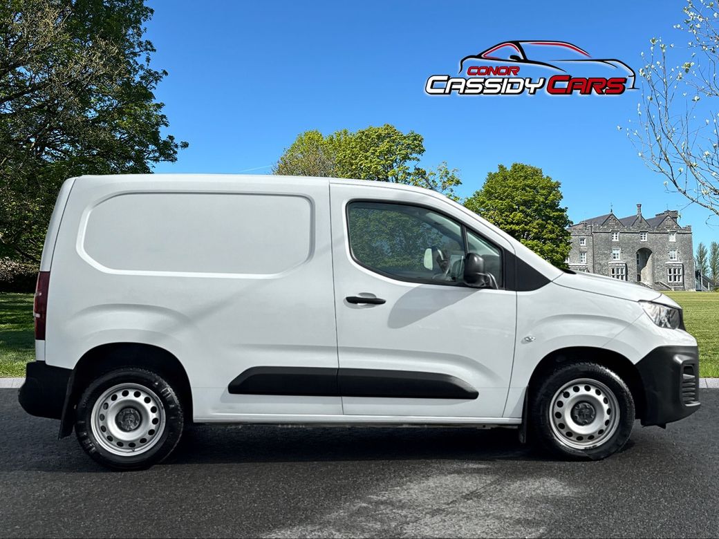 2023 Peugeot Partner