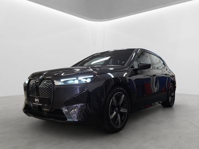 2025 BMW iX