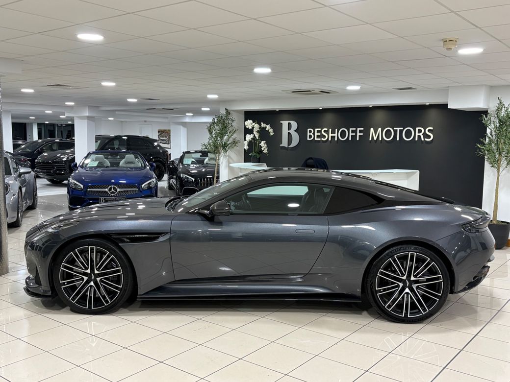2024 Aston Martin DB12