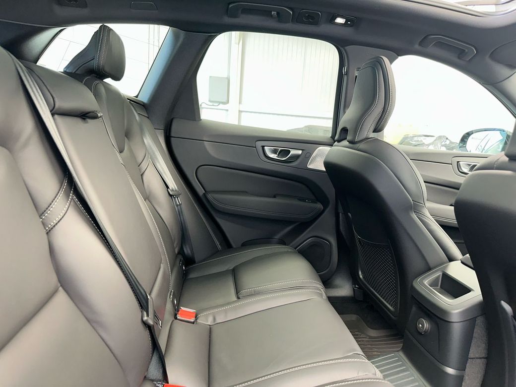 2025 Volvo XC60