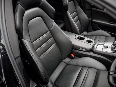 2023 Porsche Panamera