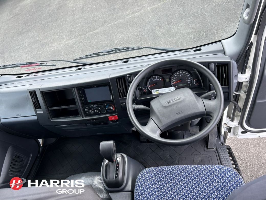 2023 Isuzu NPR