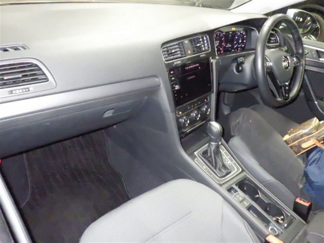 2019 Volkswagen Golf