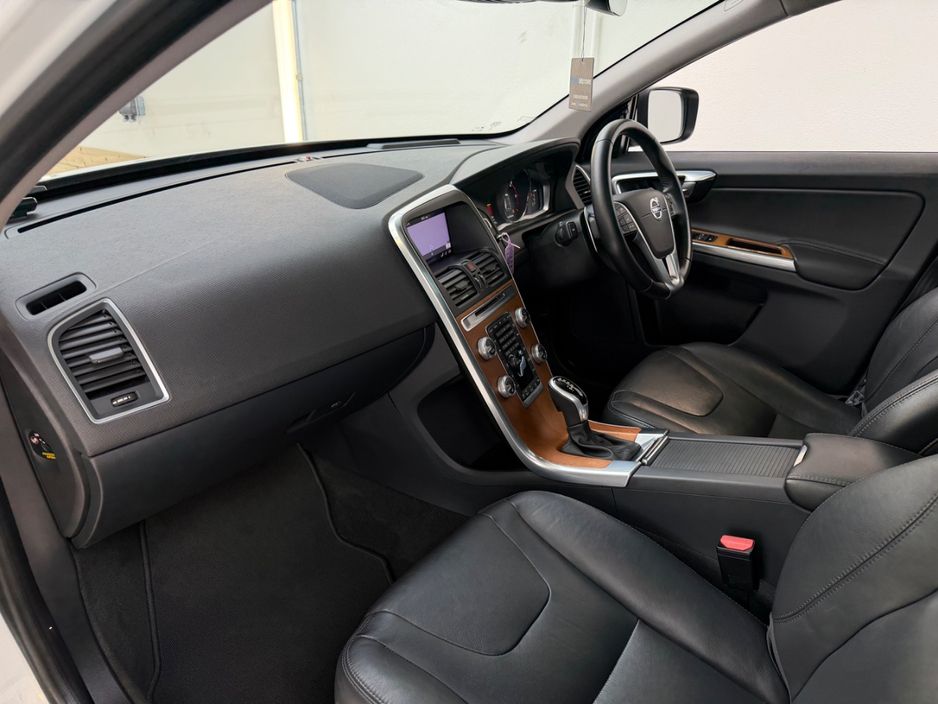 2017 Volvo XC60