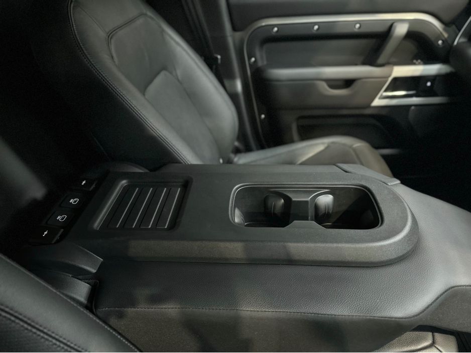 2024 Land Rover Defender