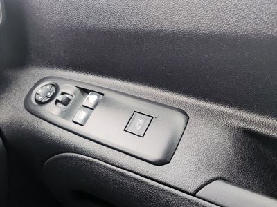 2025 Peugeot Partner