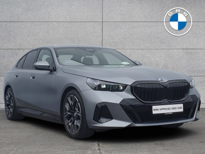 2026 BMW 530