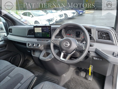 2025 Nissan Interstar