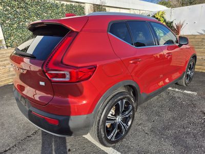 2022 Volvo XC40