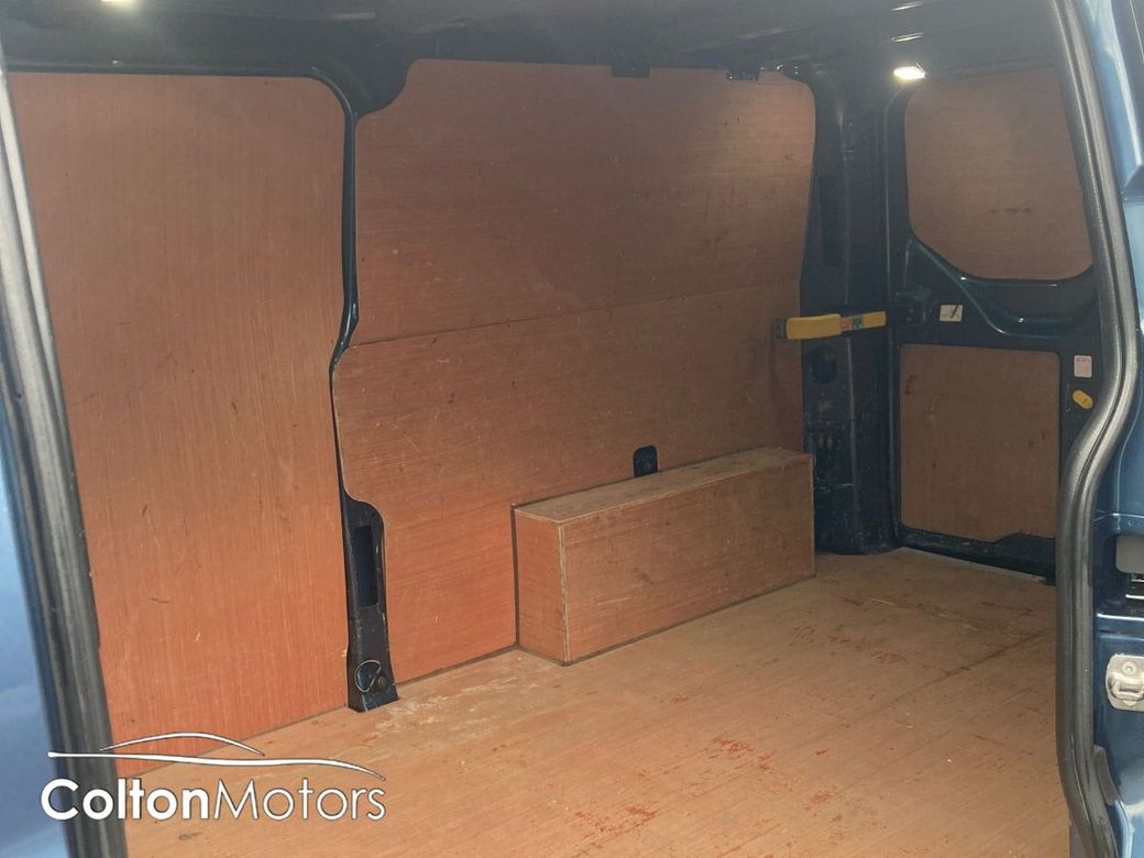 2022 Ford Transit Custom