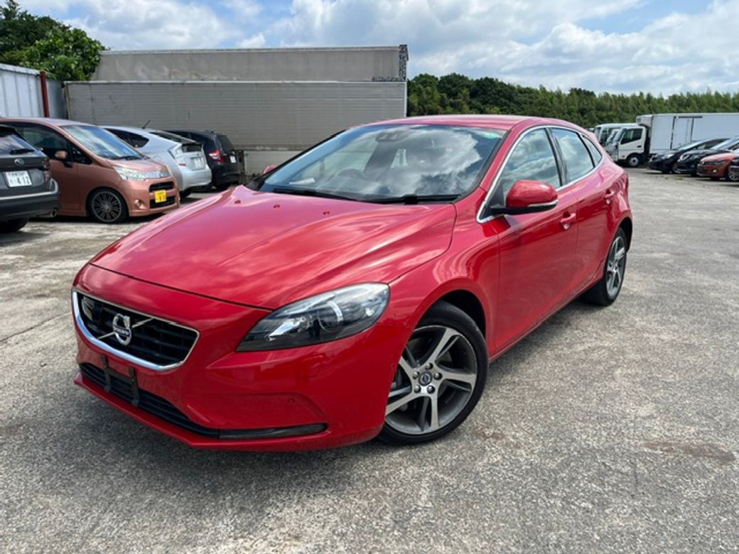 2015 Volvo V40