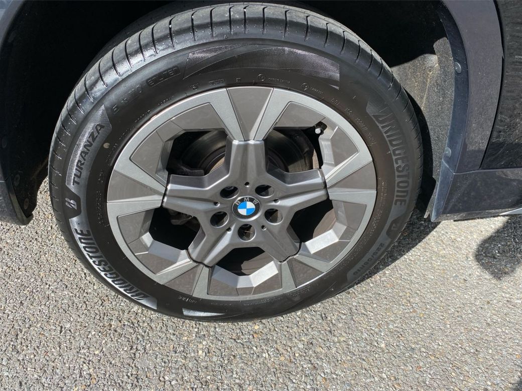 2024 BMW X1