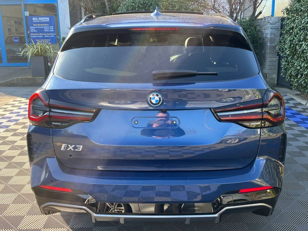 2024 BMW iX3