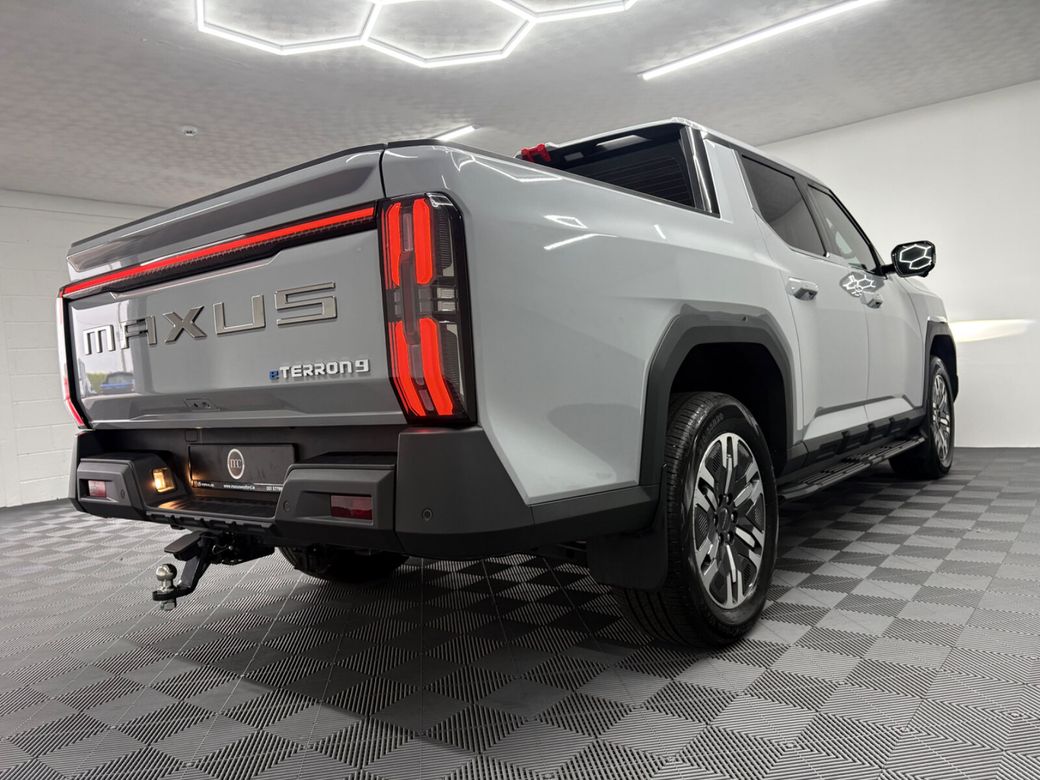 2027 Maxus eTERRON 9