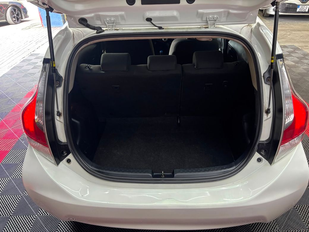 2015 Toyota Aqua