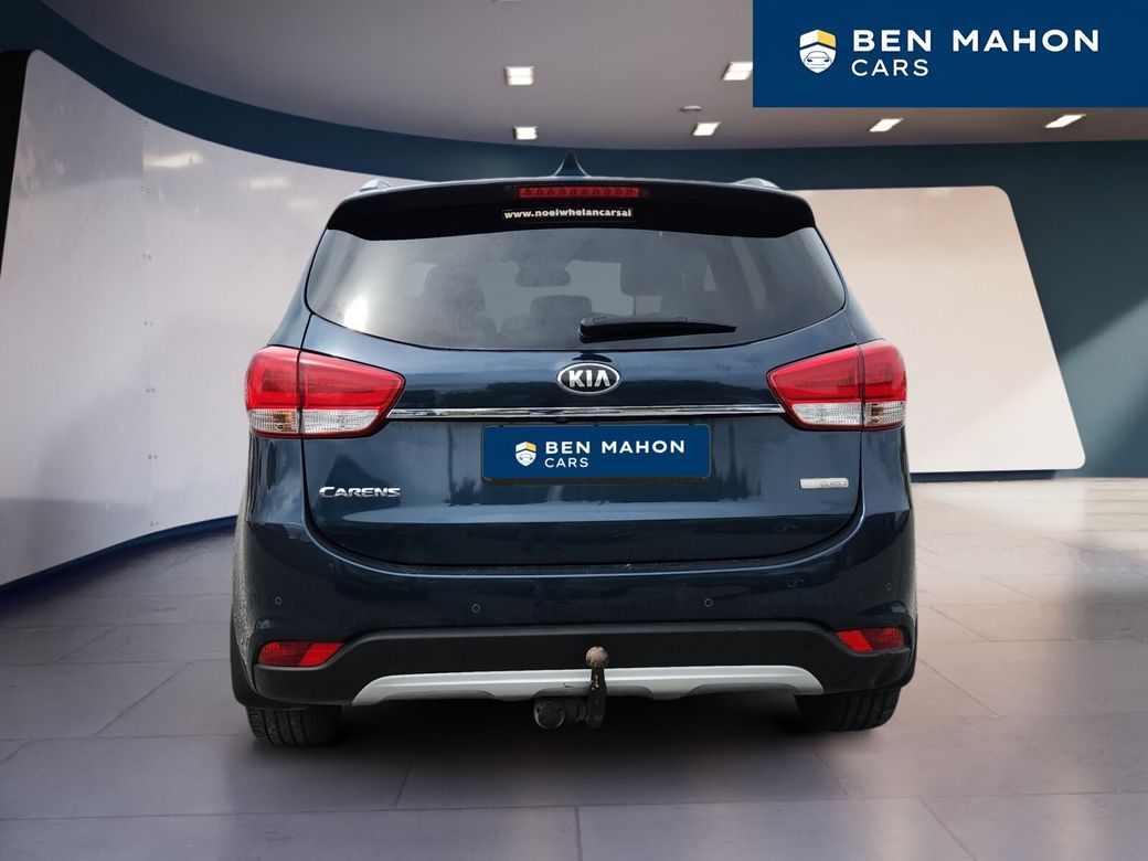 2017 Kia Carens