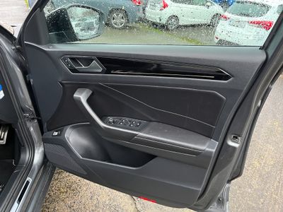 2022 Volkswagen T-Roc