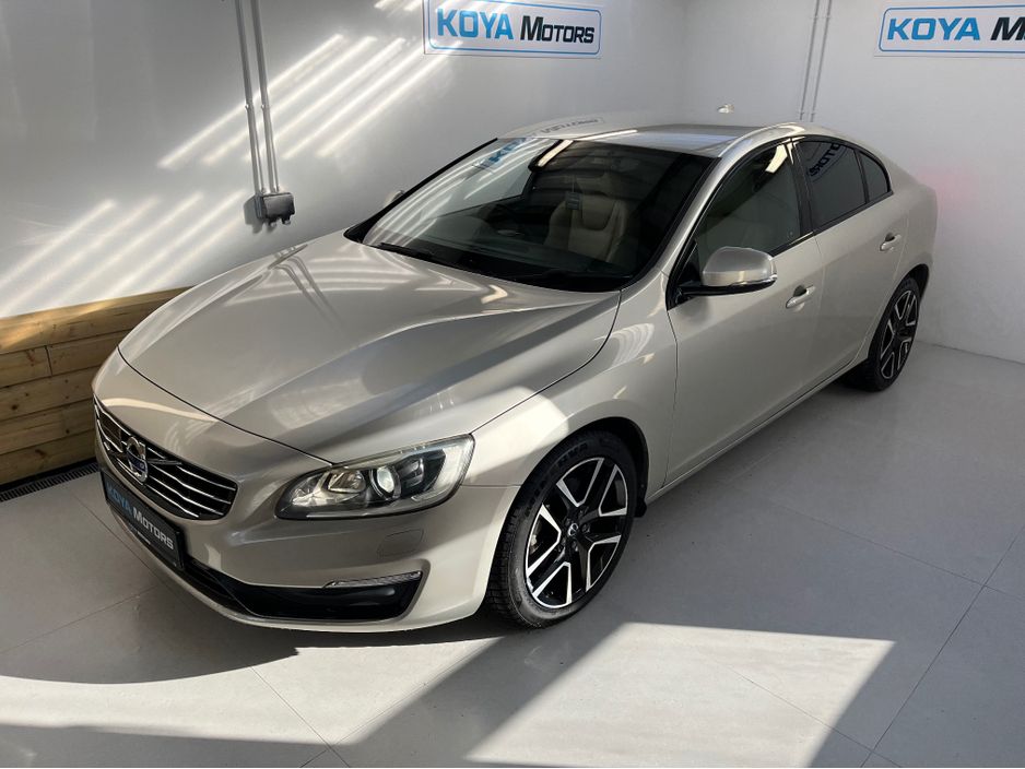 2016 Volvo S60