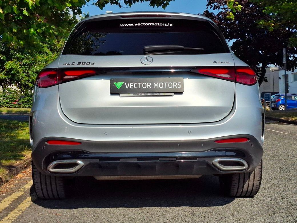 2025 Mercedes-Benz GLC Class