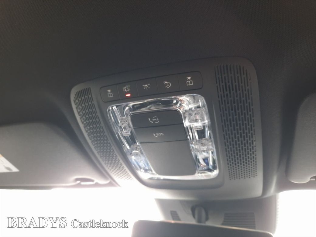 2025 Mercedes-Benz GLA Class