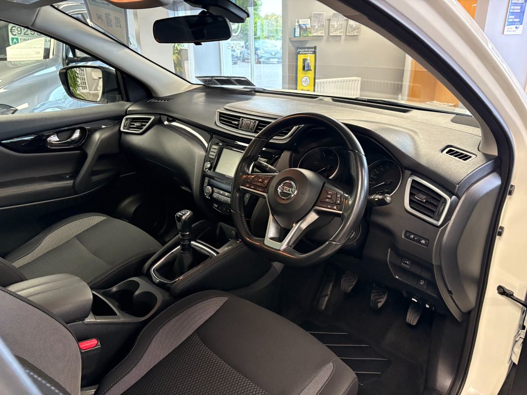 2020 Nissan Qashqai