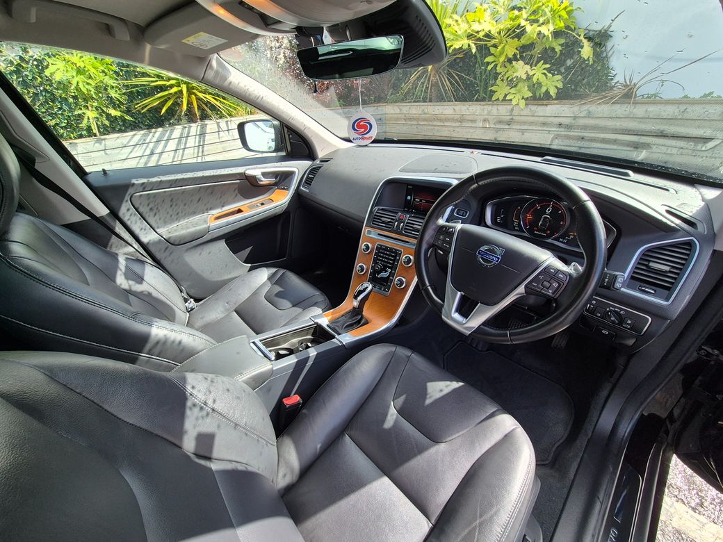 2017 Volvo XC60