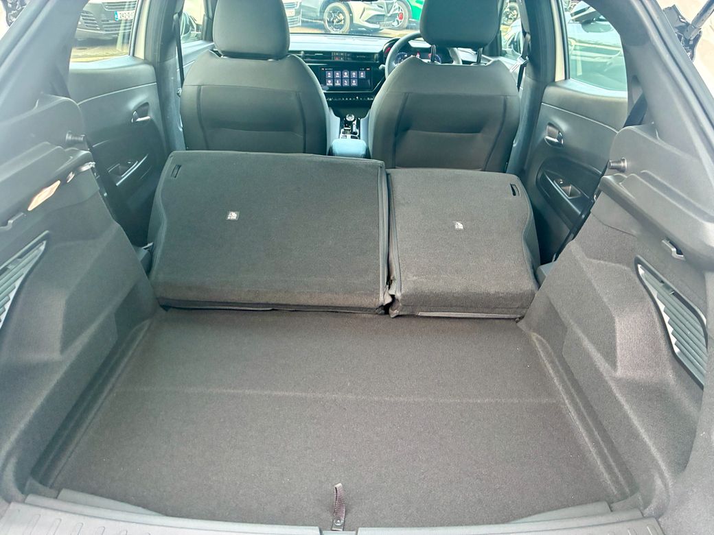 2025 Alfa Romeo Junior