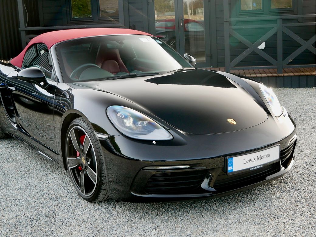 2026 Porsche Boxster