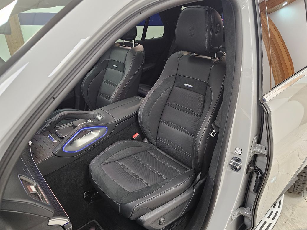 2025 Mercedes-Benz GLE Class