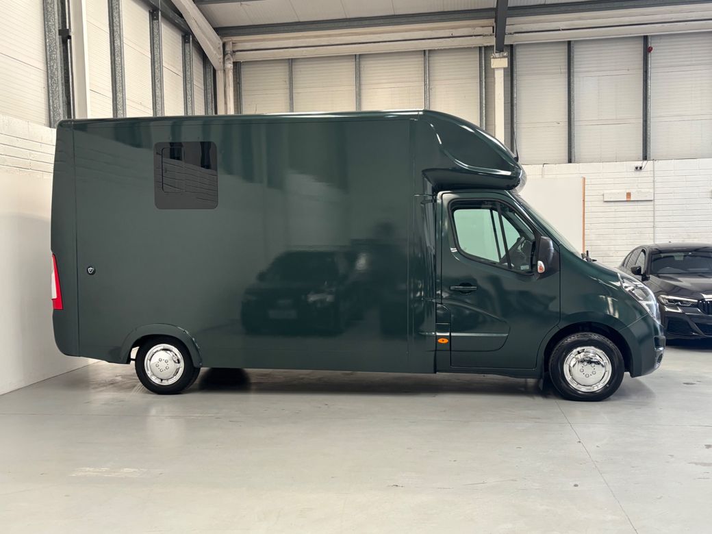2021 Vauxhall Movano