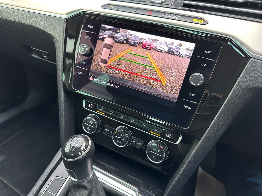 2019 Volkswagen Passat