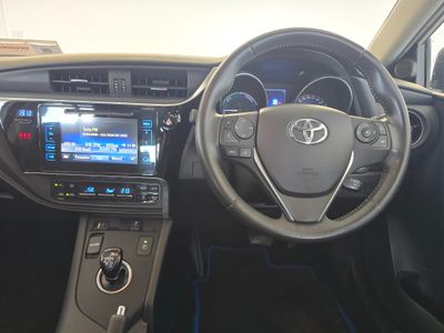2016 Toyota Auris
