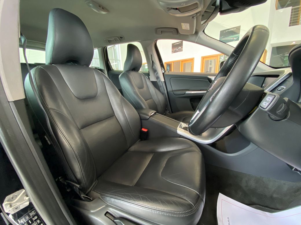 2017 Volvo XC60