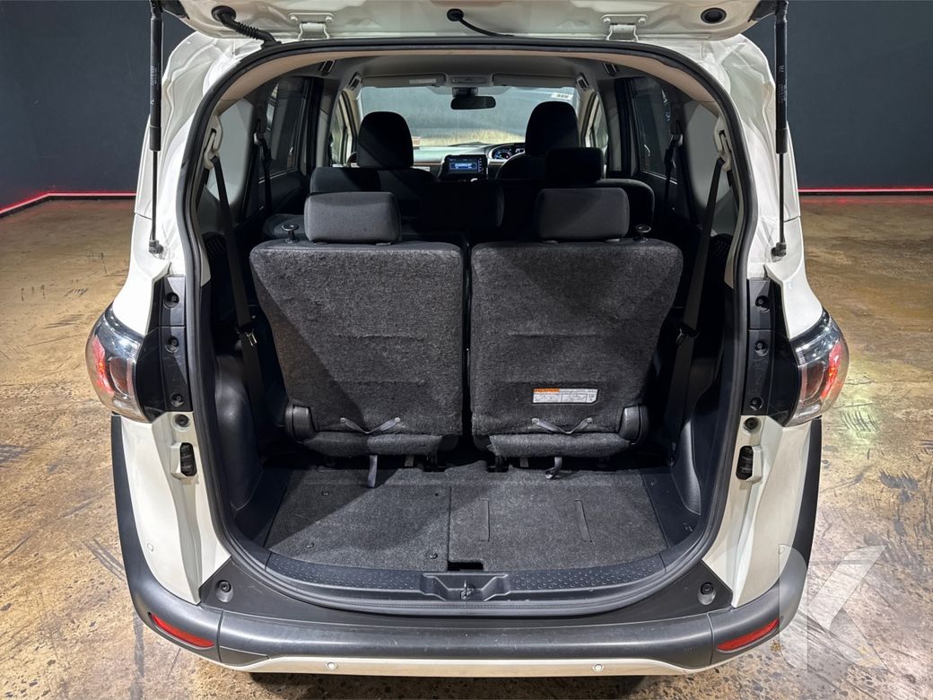 2021 Toyota Sienta