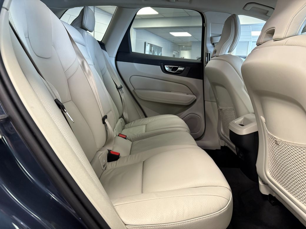 2021 Volvo XC60