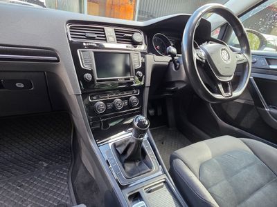 2016 Volkswagen Golf