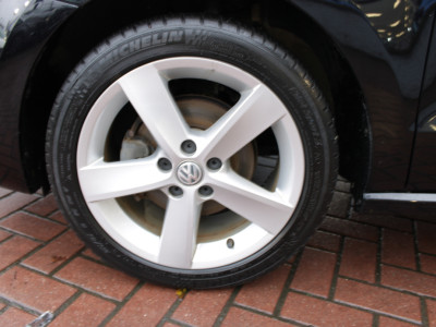 2017 Volkswagen Polo