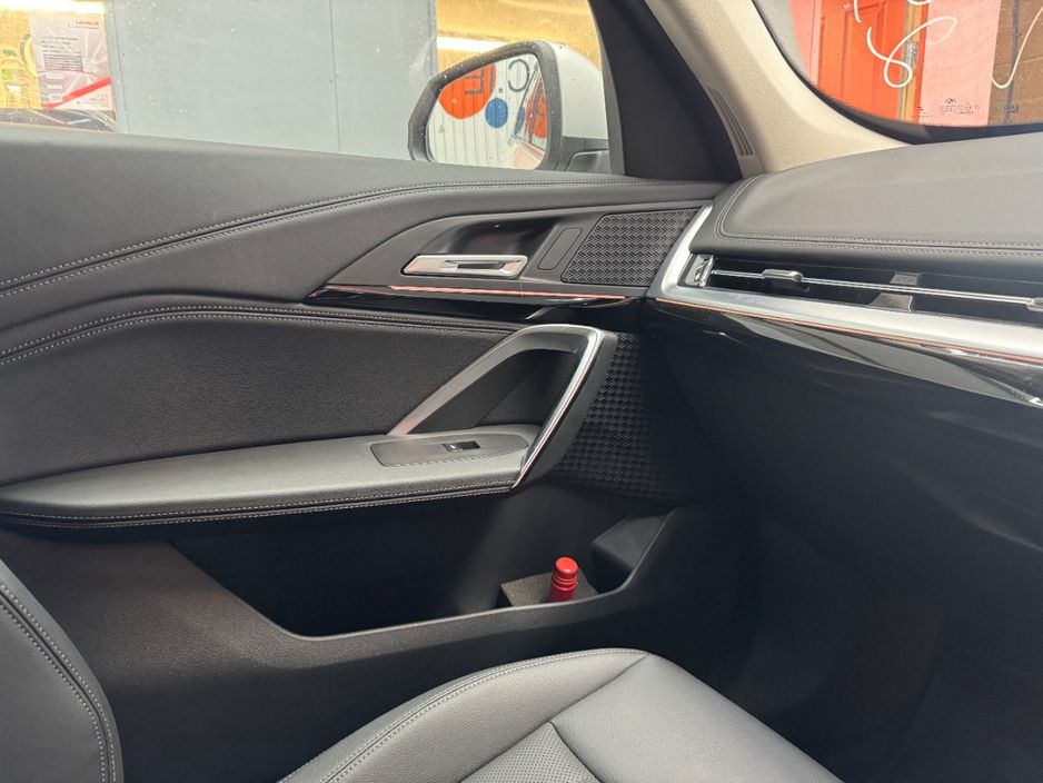 2023 BMW iX1