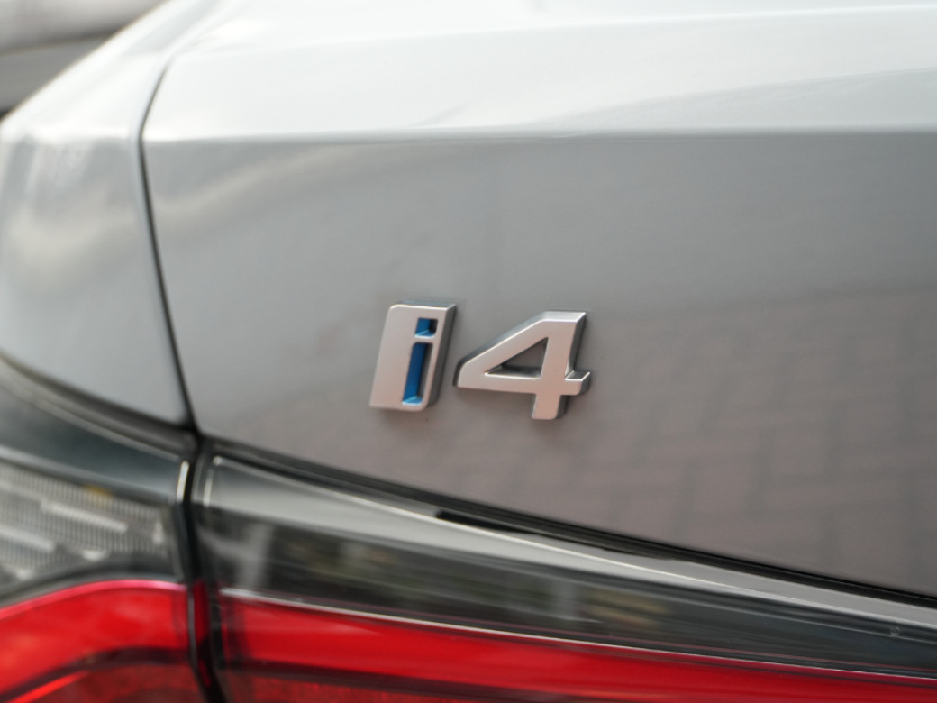 2023 BMW i4