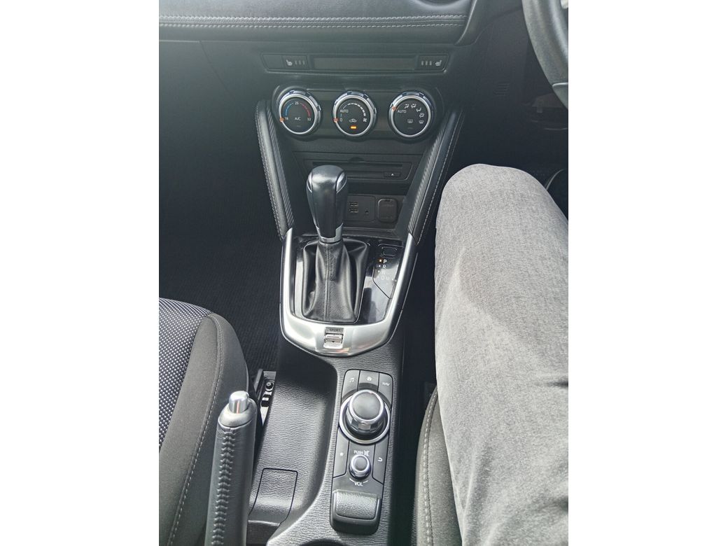 2017 Mazda Demio