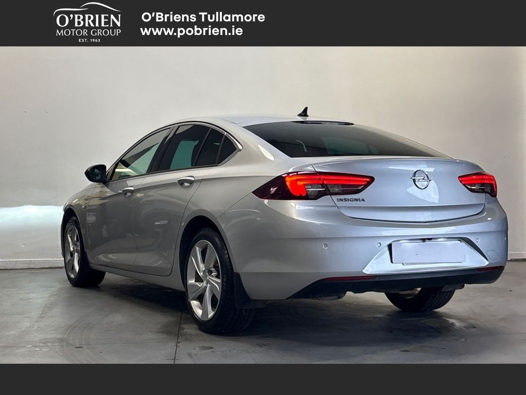 2022 Opel Insignia