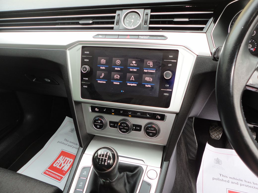 2019 Volkswagen Passat