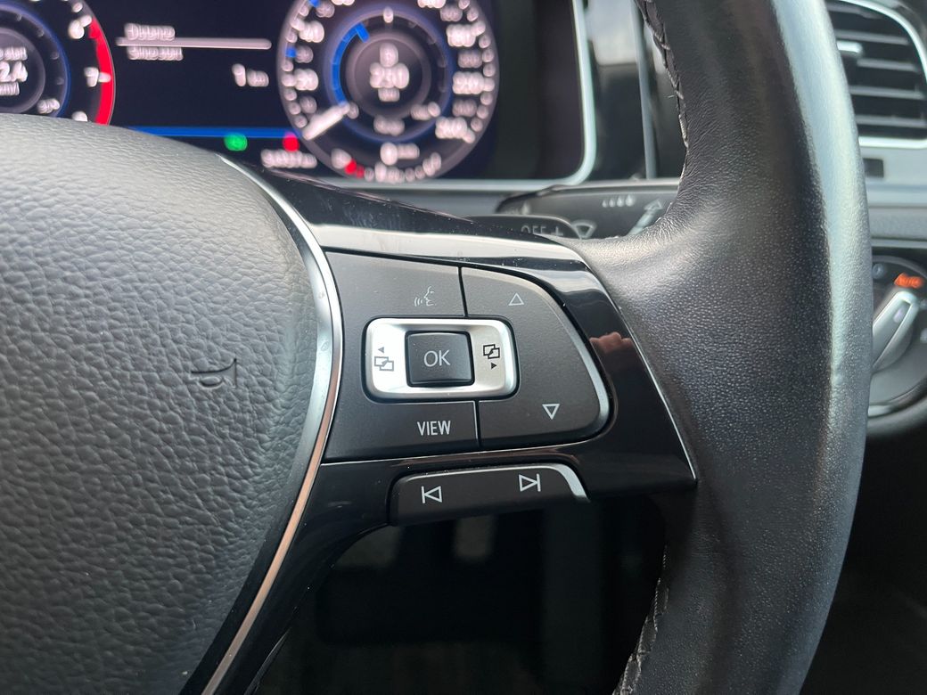 2019 Volkswagen Golf