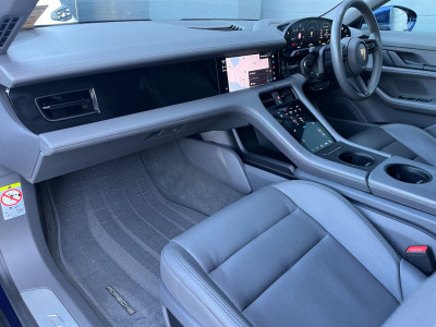 2022 Porsche Taycan