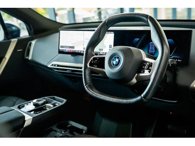 2023 BMW iX