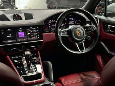 2023 Porsche Cayenne